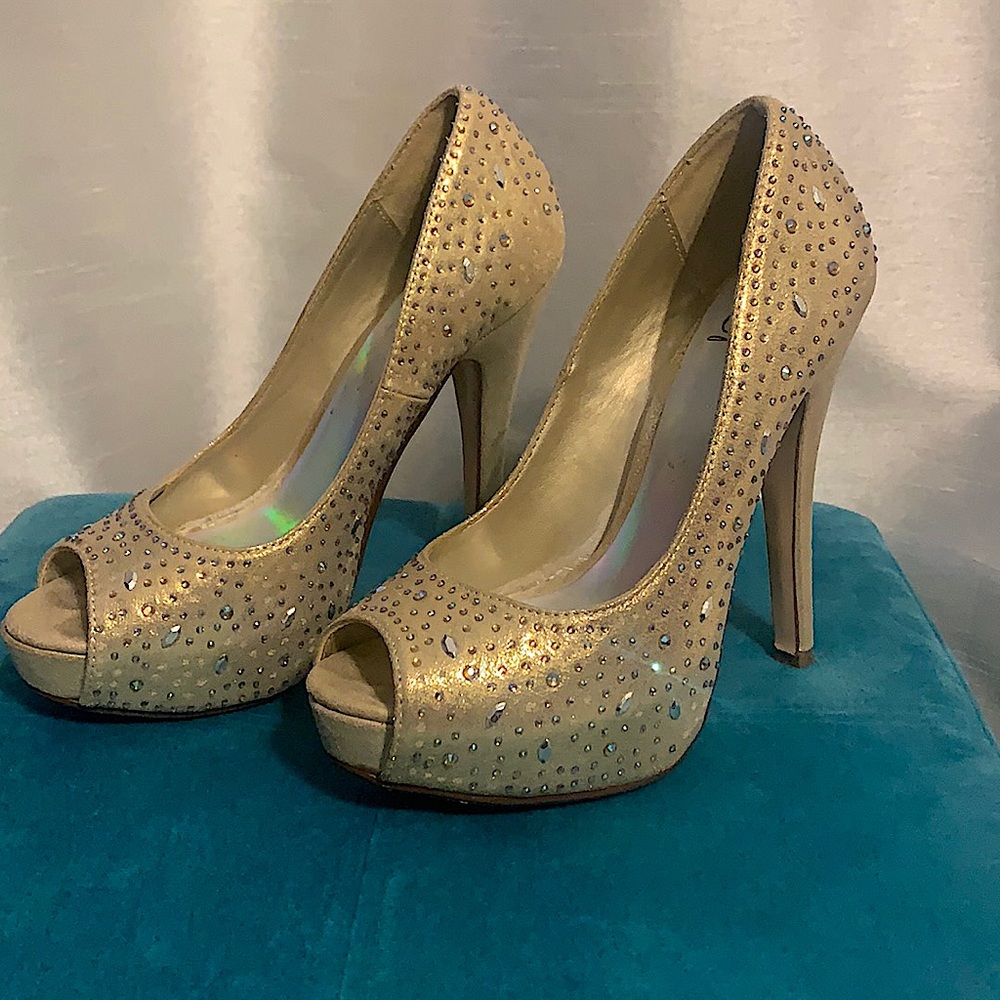 Cd Woman’s Platform Heels